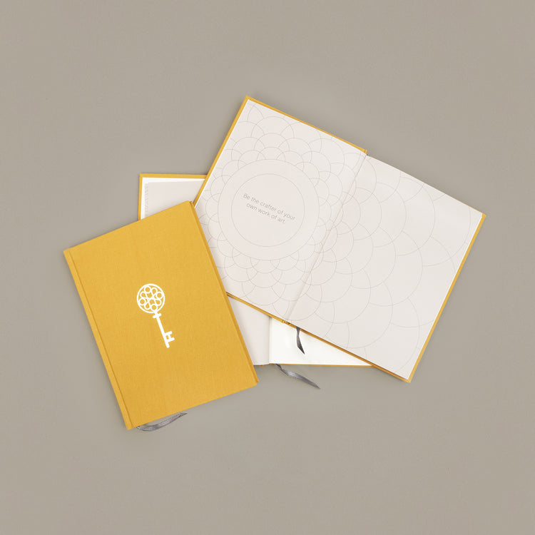 Caderno Tela Mostarda