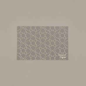 Carte Postale Fleur Sombre Grey